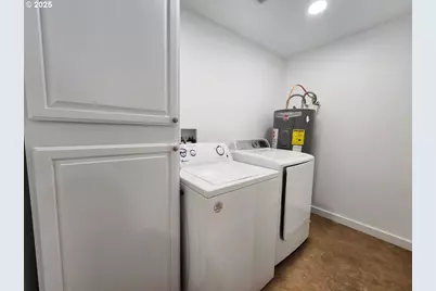 928 Oregon St, Port Orford, OR 97465 - Photo 27