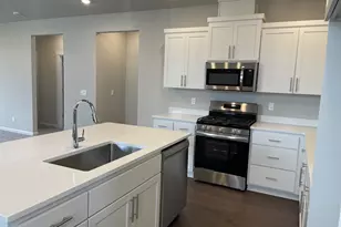 1483 Logan Parkway, Albany, OR 97322 - Photo 5