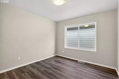 1939 NW Kent St, McMinnville, OR 97128 - Photo 33