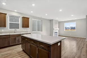 1939 NW Kent St, McMinnville, OR 97128 - Photo 15