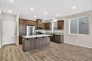 1939 NW Kent St, McMinnville, OR 97128 - Photo 11