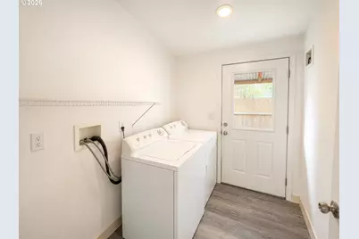 916 SW Isaac Ave, Pendleton, OR 97801 - Photo 15