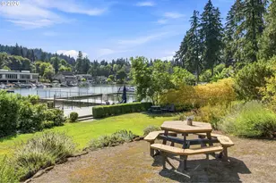236 Ridgeway Rd, Lake Oswego, OR 97034 - Photo 19