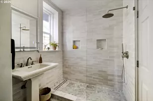 6215 NE Rodney Ave, Portland, OR 97211 - Photo 21