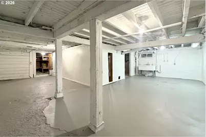 6215 NE Rodney Ave, Portland, OR 97211 - Photo 39