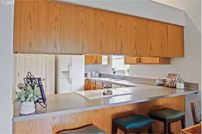 143 NW Elderberry Ln, Dallas, OR 97338 - Photo 15