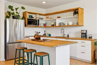 5232 N Williams Ave, Portland, OR 97217 - Photo 9