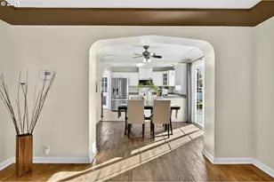 318 NE 9th Ave, Canby, OR 97013 - Photo 11