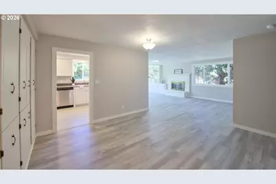 1035 NW 20th St, McMinnville, OR 97128 - Photo 3