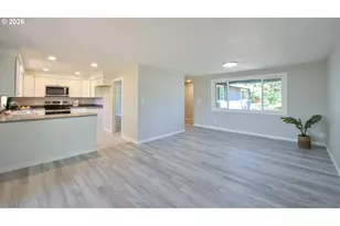 1035 NW 20th St, McMinnville, OR 97128 - Photo 13