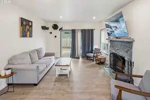 9400 SW Downing Dr, Beaverton, OR 97008 - Photo 3