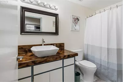 9400 SW Downing Dr, Beaverton, OR 97008 - Photo 15