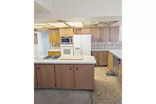 20010 NE Glisan St, Portland, OR 97230 - Photo 21