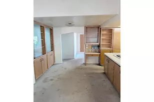 20010 NE Glisan St, Portland, OR 97230 - Photo 23