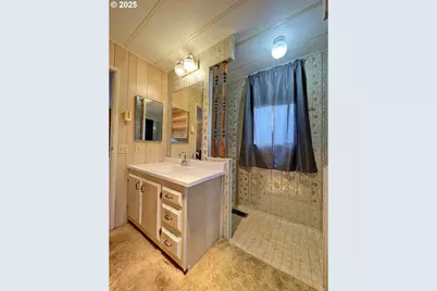 1267 Tucker Rd #20, Hood River, OR 97031 - Photo 9