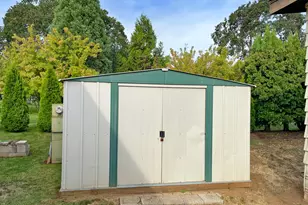 1267 Tucker Rd, Hood River, OR 97031 - Photo 17