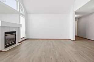 945 NE Lija Loop, Portland, OR 97211 - Photo 7