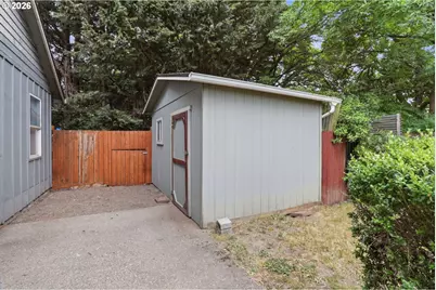 945 NE Lija Loop, Portland, OR 97211 - Photo 33