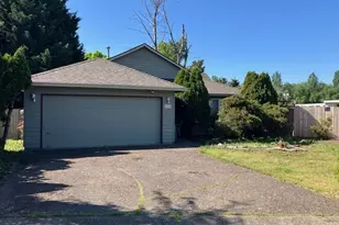 945 NE Lija Loop, Portland, OR 97211 - Photo 43
