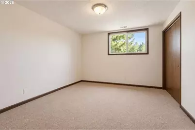 656 NW Thornton Lake Dr, Albany, OR 97321 - Photo 23