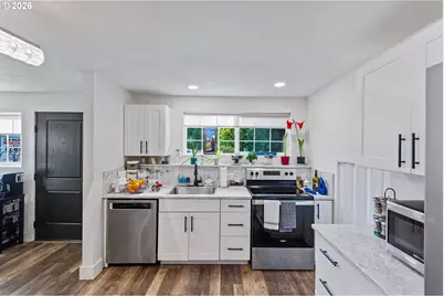 1001 W Park Roadway, Coos Bay, OR 97420 - Photo 27