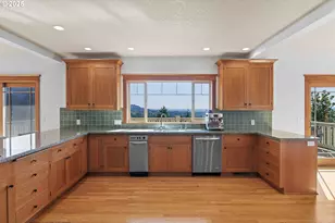 4015 NW Devoto Ln, Portland, OR 97229 - Photo 21