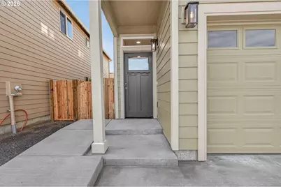 9275 E Burnside St, Portland, OR 97216 - Photo 3