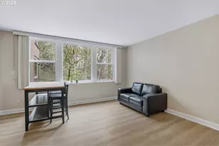 1205 SW Cardinell Dr, Portland, OR 97201 - Photo 11