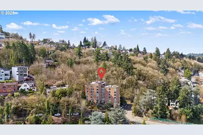 1205 SW Cardinell Dr #704, Portland, OR 97201 - Photo 17