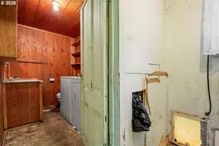 606 NW Nichol Ave, Myrtle Creek, OR 97457 - Photo 11