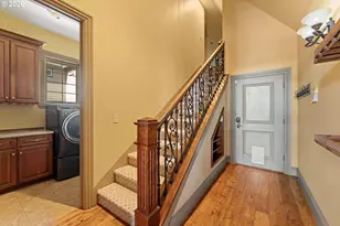 5637 Saddle Ridge Dr, Medford, OR 97504 - Photo 27