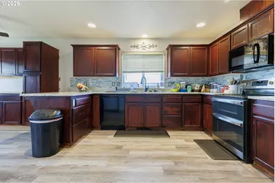 5425 Bundy Ave, Keizer, OR 97303 - Photo 5