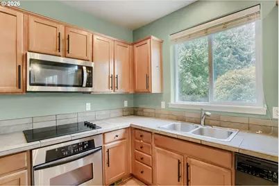 360 NE 19th Ave, Canby, OR 97013 - Photo 11