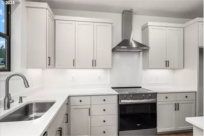 4351 Katy Ln, Eugene, OR 97404 - Photo 9