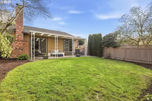 10805 SW Summer Lake Dr, Portland, OR 97223 - Photo 27