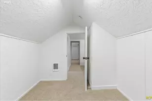 1124 NE 81st Ave, Portland, OR 97213 - Photo 21