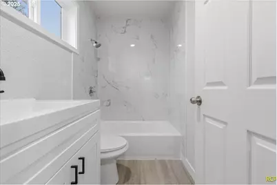 1124 NE 81st Ave, Portland, OR 97213 - Photo 39