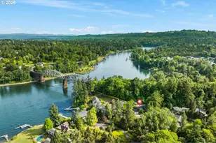 13740 Fielding Rd, Lake Oswego, OR 97034 - Photo 37