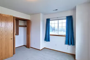 23041 SW Schamburg Dr, Sherwood, OR 97140 - Photo 9