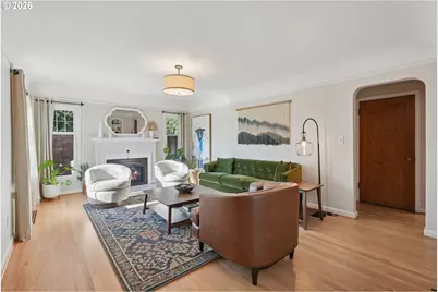 112 W 35th St, Vancouver, WA 98660 - Photo 3