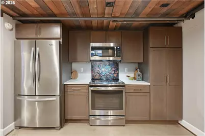 112 W 35th St, Vancouver, WA 98660 - Photo 27