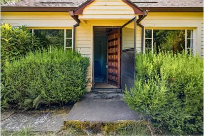 15338 Holcomb Blvd, Oregon City, OR 97045 - Photo 3