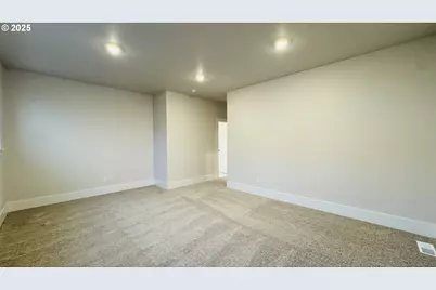 11691 SW Hayrick Ter, Beaverton, OR 97007 - Photo 39