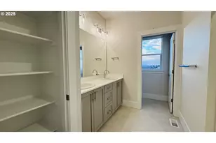 11691 SW Hayrick Ter, Beaverton, OR 97007 - Photo 29