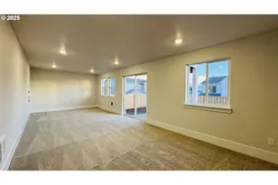 11691 SW Hayrick Ter, Beaverton, OR 97007 - Photo 21