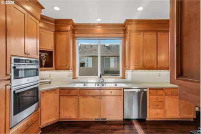 15630 SW Brighton Ct, Beaverton, OR 97007 - Photo 11