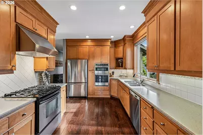 15630 SW Brighton Ct, Beaverton, OR 97007 - Photo 7
