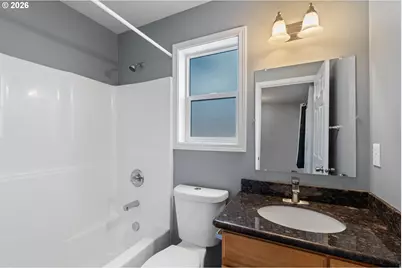 2607 SE 109th Ave, Portland, OR 97266 - Photo 9