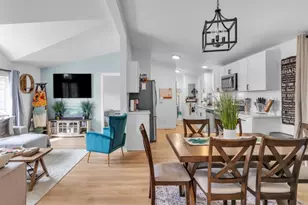 1000 S McKern Ct, Newberg, OR 97132 - Photo 5