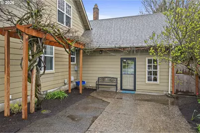 2944 SE 115th Ave, Portland, OR 97266 - Photo 3